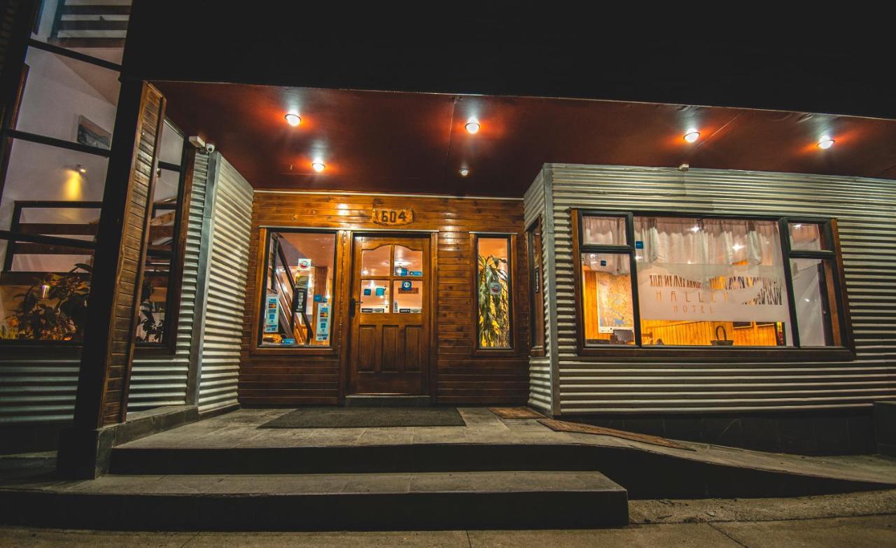 Hotel Hallef Puerto Natales Exterior foto